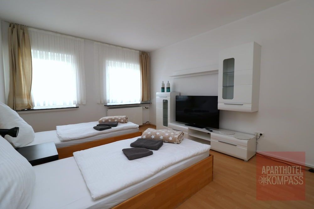 Aparthotel Kompass - Apartment (A402-403)