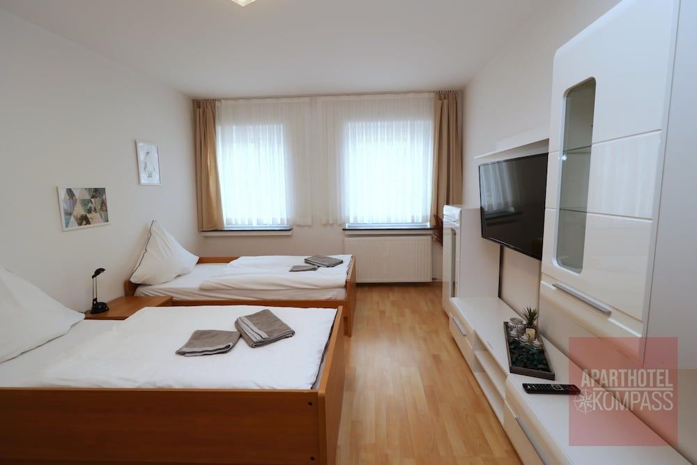 Aparthotel Kompass - Apartment (A302-303)
