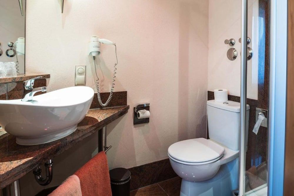 Hotel Sperling Double or Twin Room 15