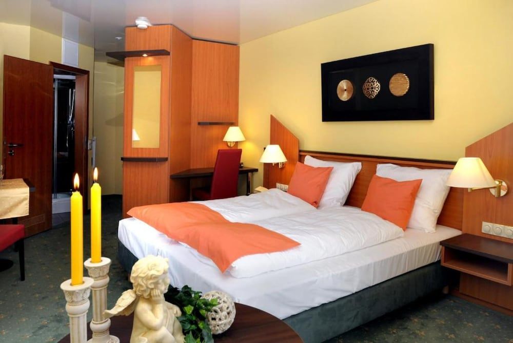 Hotel Sperling Double or Twin Room 9