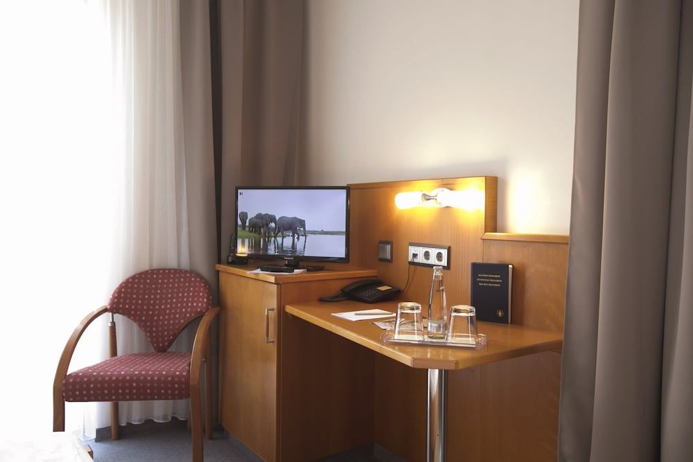 Neumaiers Hirsch Gasthof & Landhotel Comfort Single Room 3
