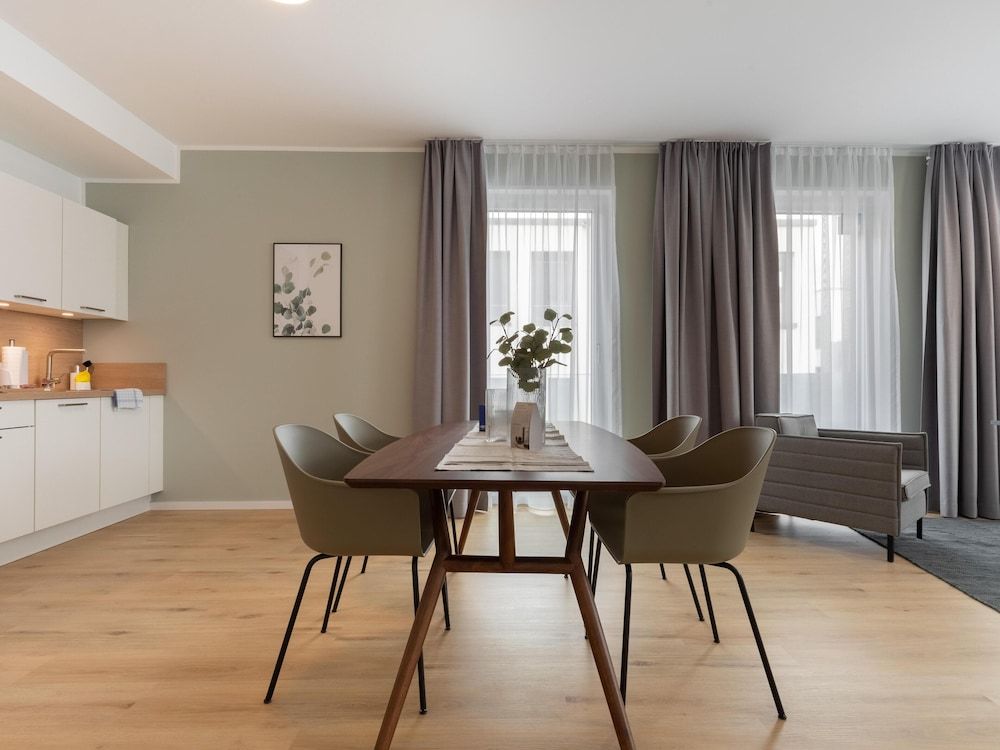 limehome Gütersloh Eickhoffstraße One-Bedroom Suite with balcony 9