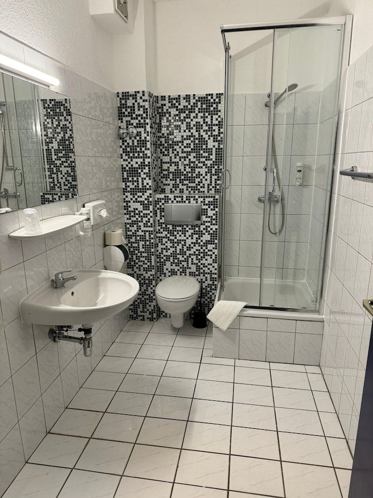 easy&cosy Hotel Moers Standard Double or Twin Room 3