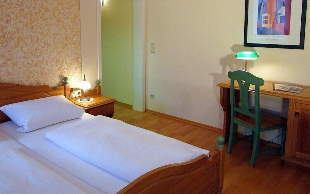 Double Room, Non Smoking