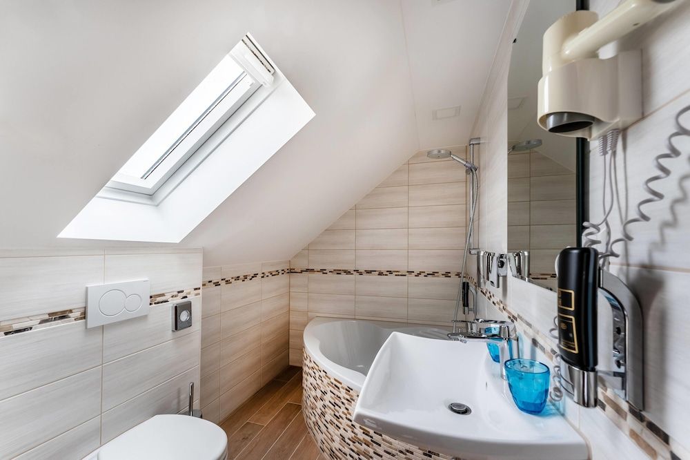 Aspire Castillo Reutlingen, Trademark Collection by Wyndham Room, Multiple Beds 10