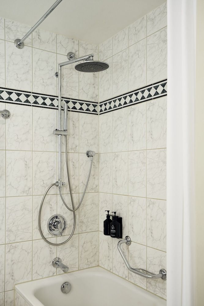 co56 Hotel Chemnitz Double Room, Garden View 5