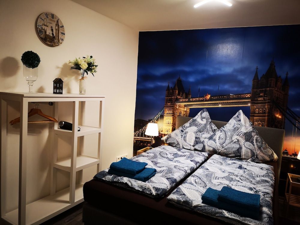 Studio (London)