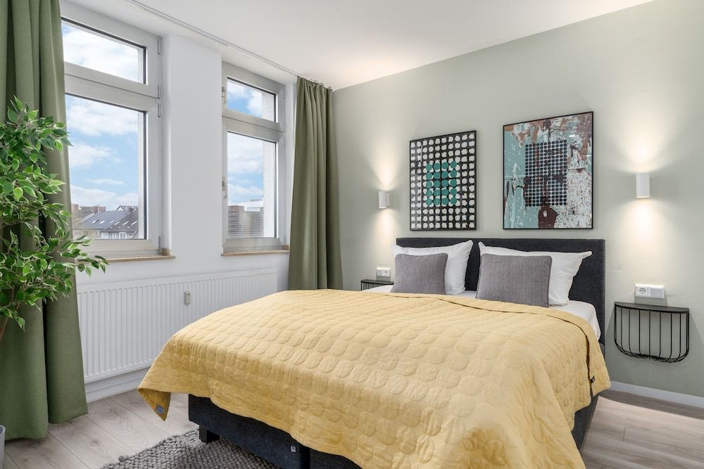 BRIGHT Dortmund City Center Premium Studio 6