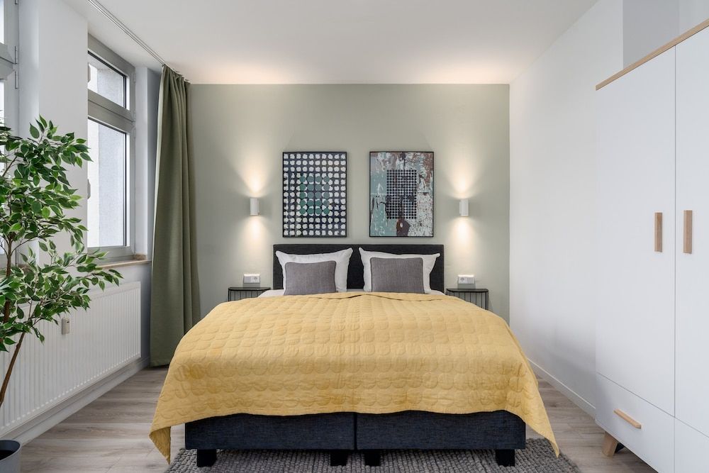 BRIGHT Dortmund City Center Premium Studio 5