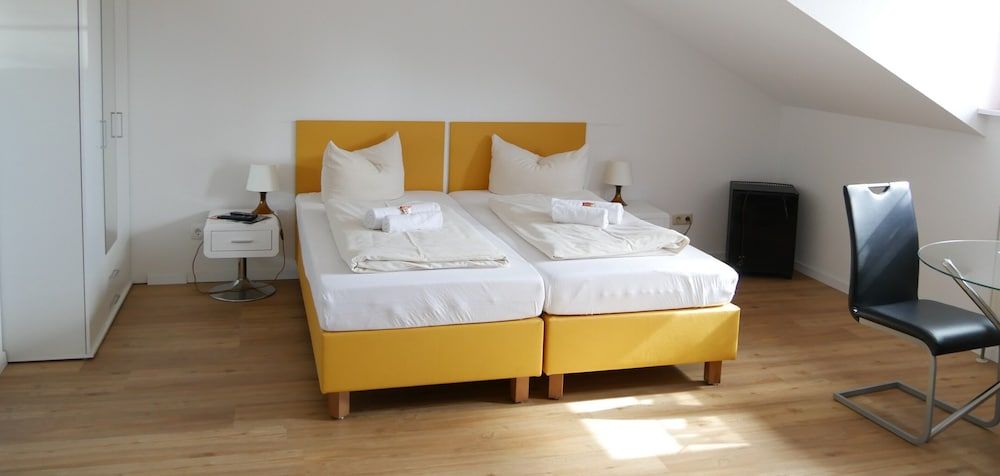 Hotel Wasserburg Basic Triple Room 2