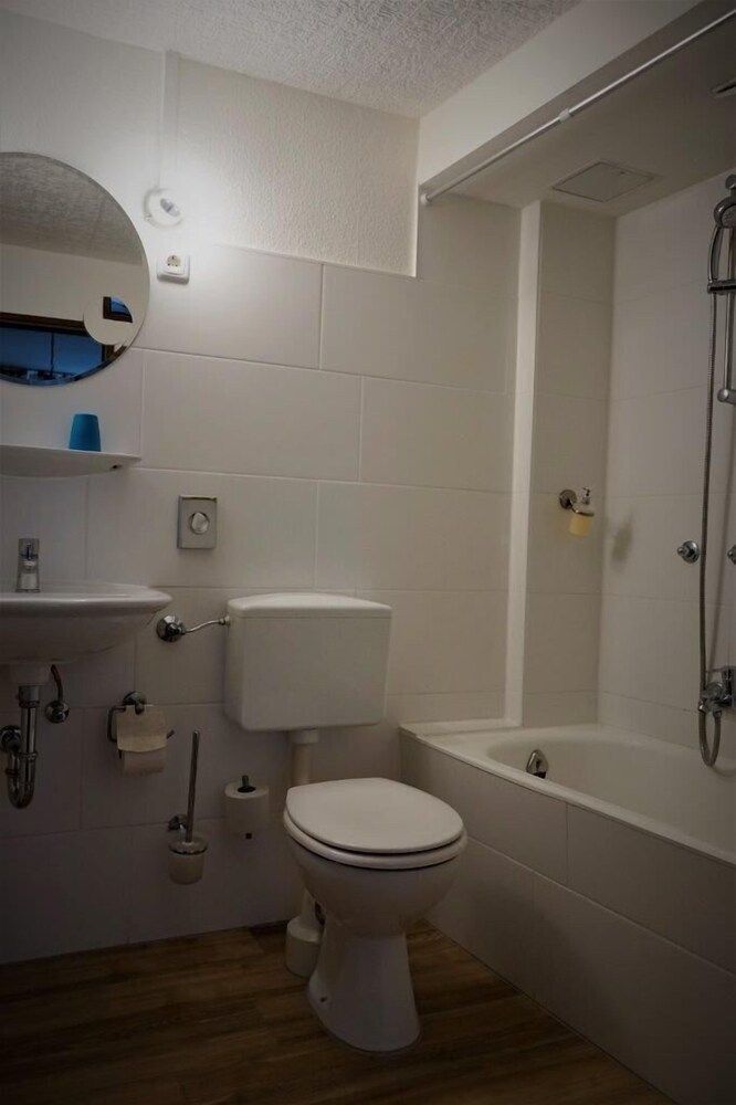 Hotel Atlanta Standard Double Room 15