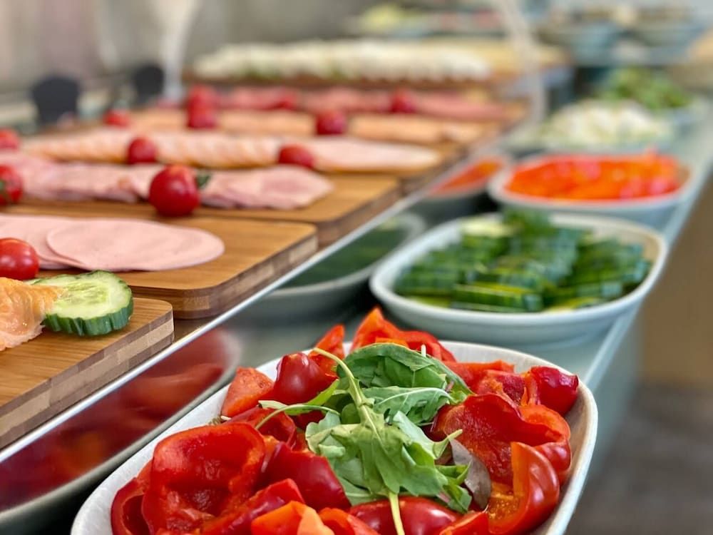 Breakfast buffet