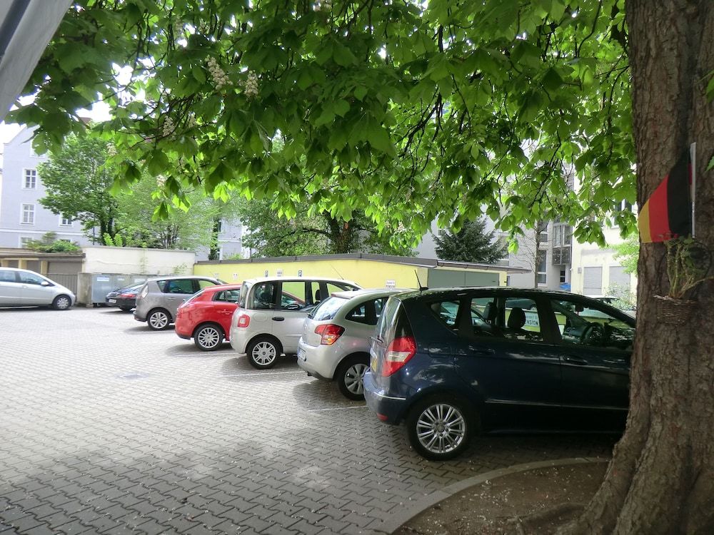 undefined Hotel Pension Haydn 7