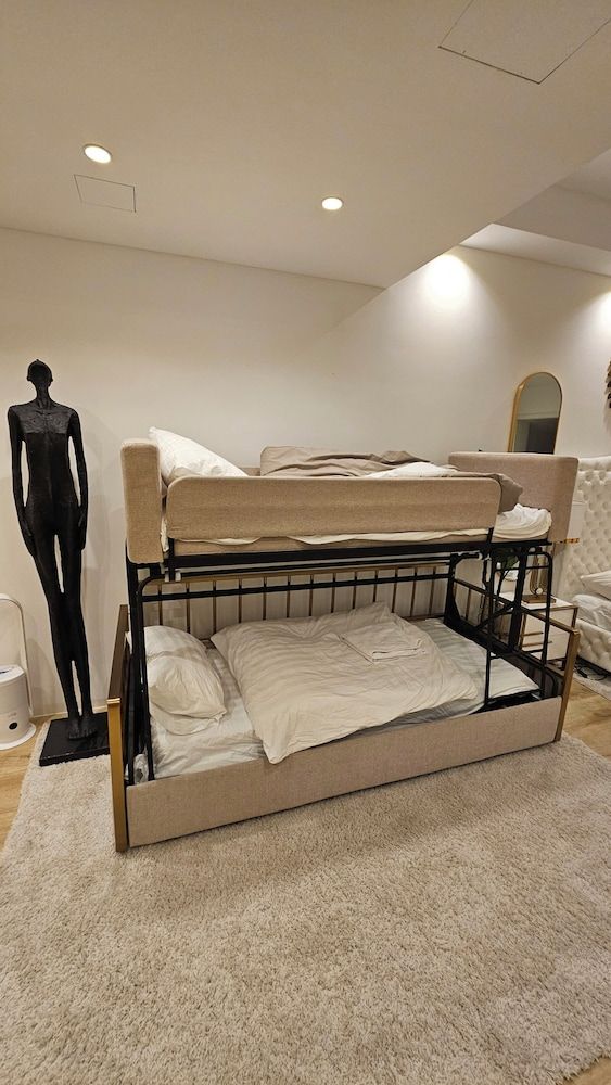 UG Neubau City Wohnung (optional Pool+Gym+2tes Bad extra buchbar) Deluxe Apartment 6