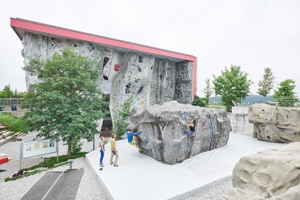 Ropes Course (Team Building)