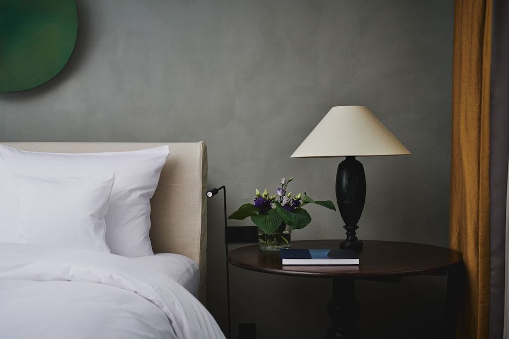 Deluxe Room (Historic Chancellery)