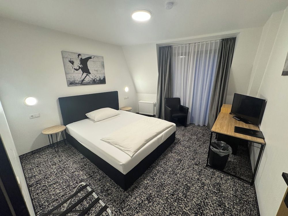 Panorama Hotel Rheinkrone Standard Double Room, 1 Double Bed 2