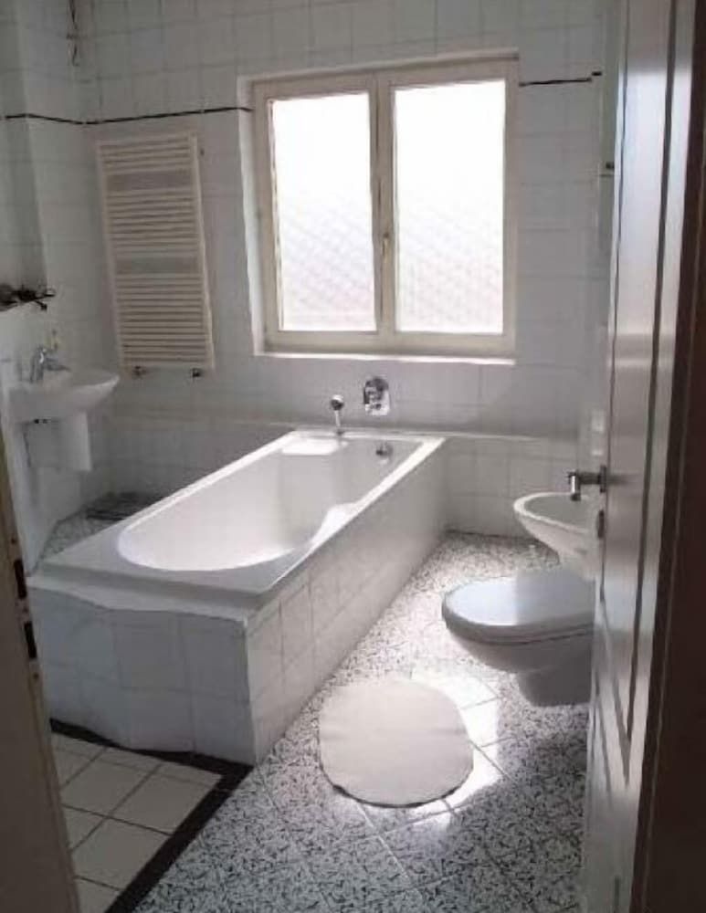 Hotel Am Friedrichsbad Double Room 4