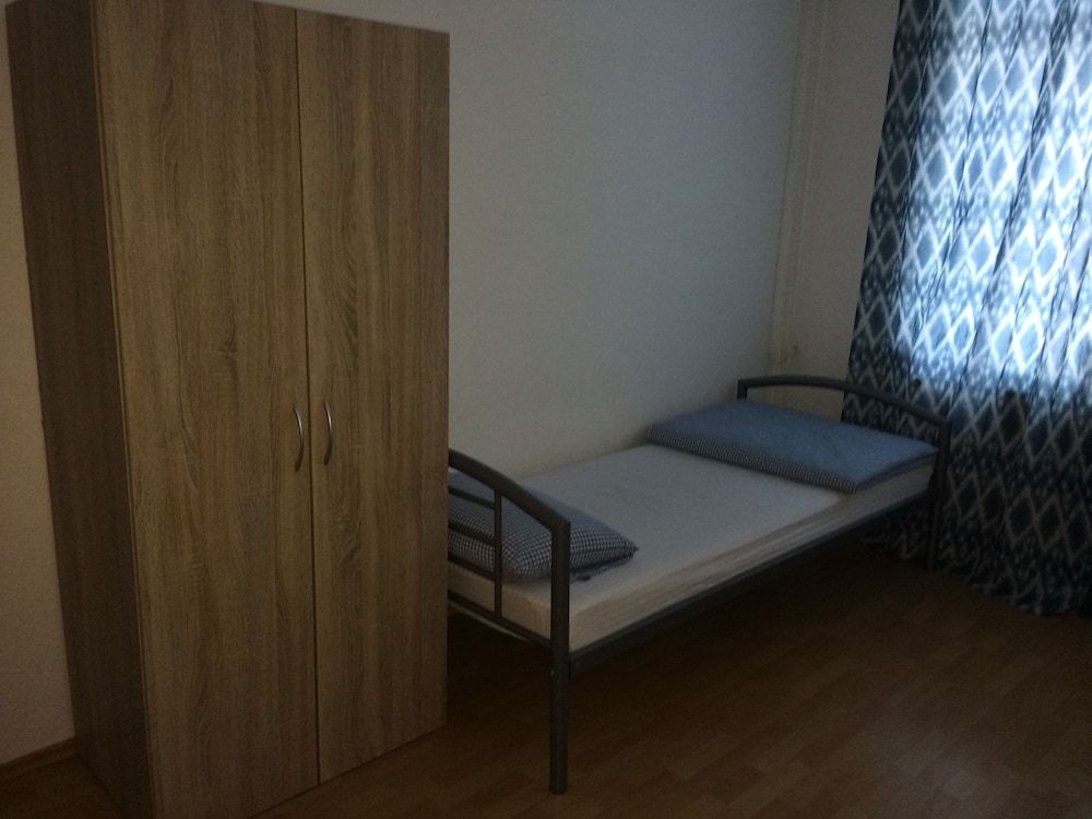 Economy Apartment, 2 Bedrooms, Shared Bathroom (Economy Apartment for 5 Guests)