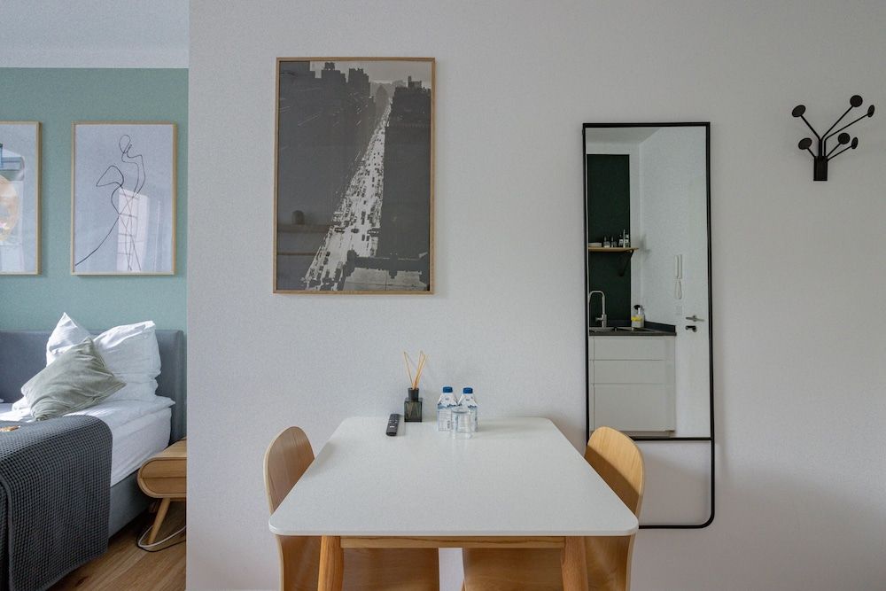 Limehome Aachen Vereinsstrasse Suite S 10