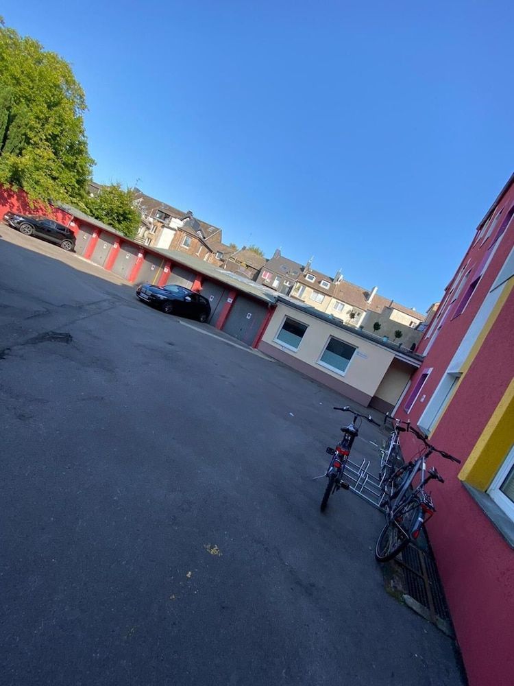 undefined Relax Aachener Boardinghouse Main Train Station 6