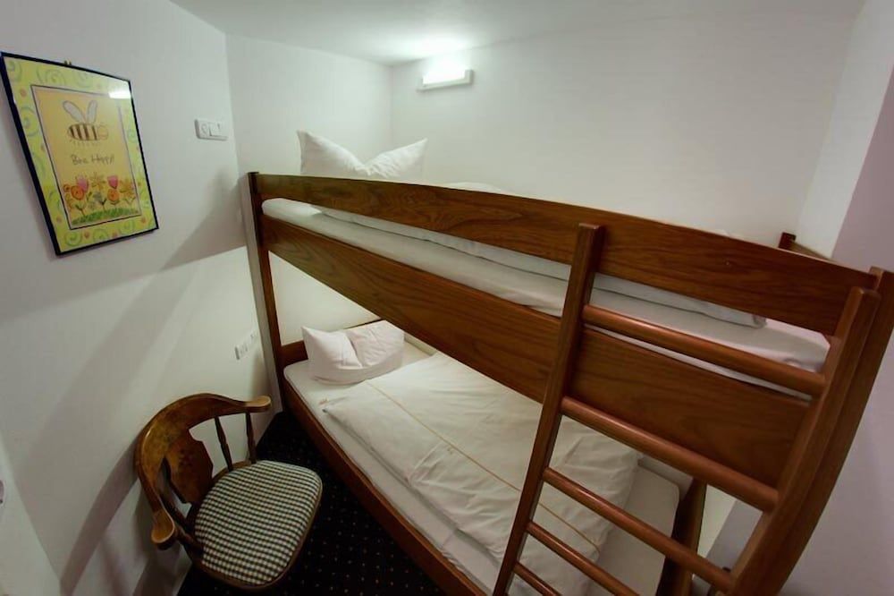 Ferienhotel Starennest Family Room (Schindelberg) 3