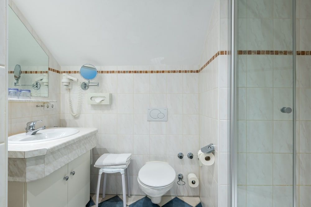 Ferienhotel Starennest Family Room (Schindelberg) 6