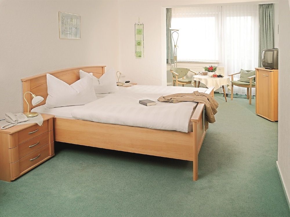 Economy Twin Room