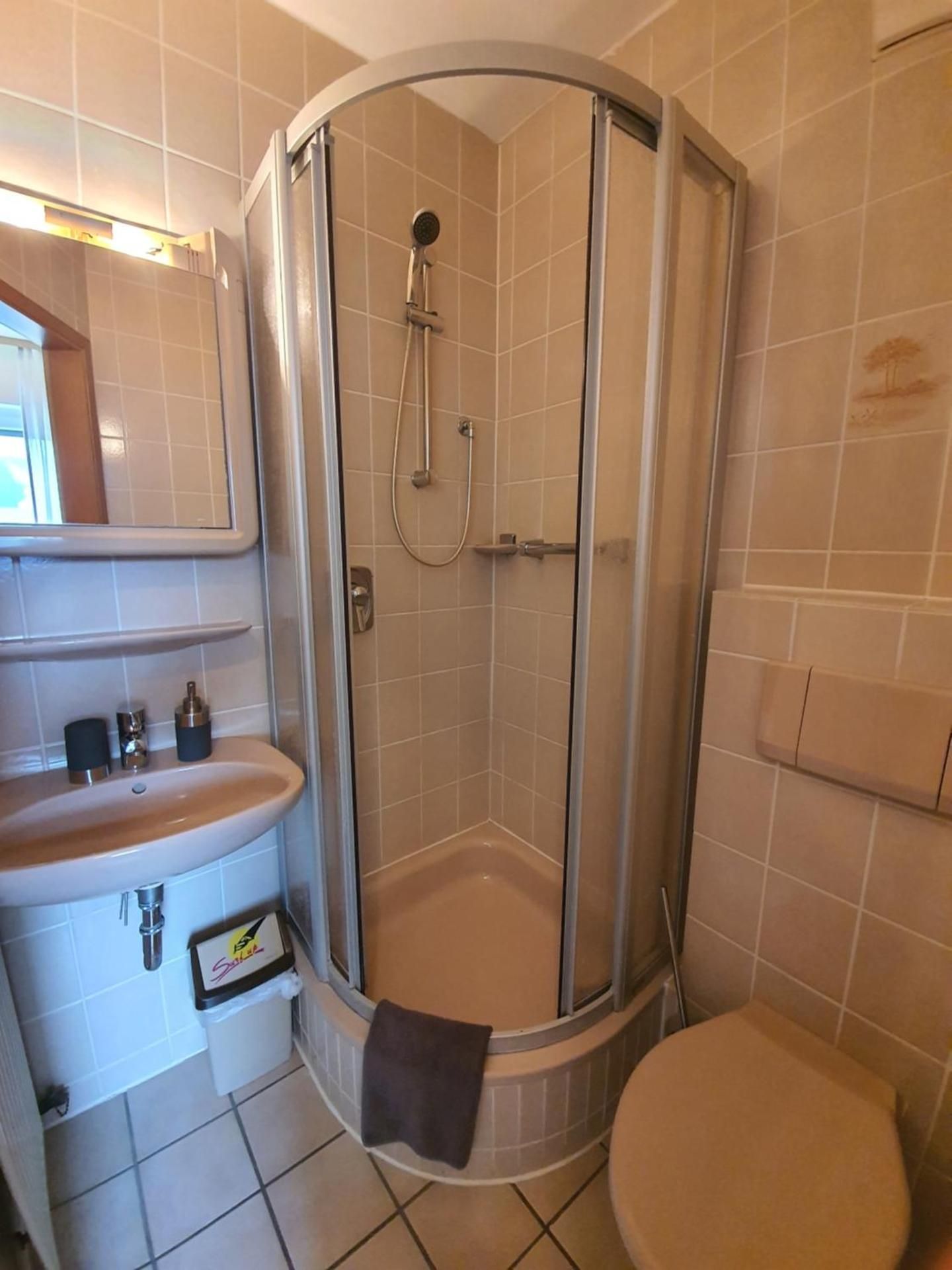 Budget Single Room