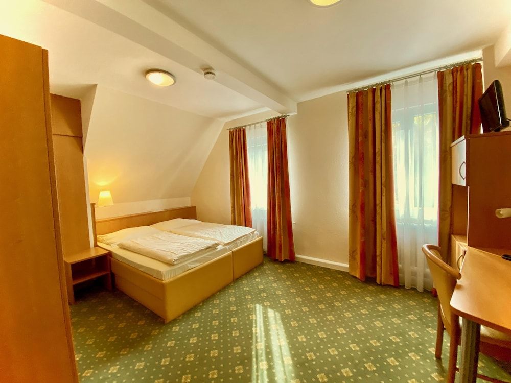 Hotel Kulinarium an der Glems Comfort Double Room (3)