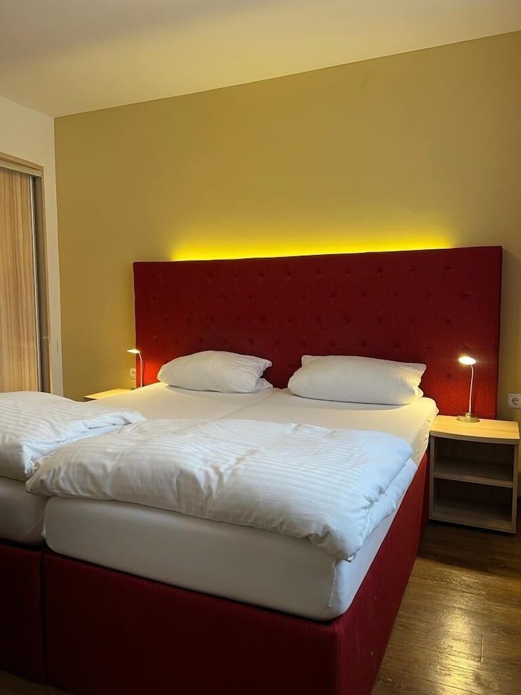 Hotel Gifhorn INN Basic Twin Room, 2 Twin Beds 4