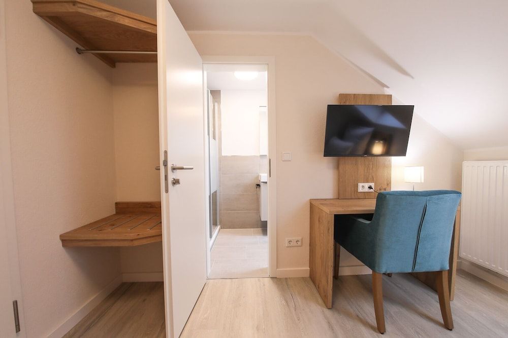 Superior Single Room