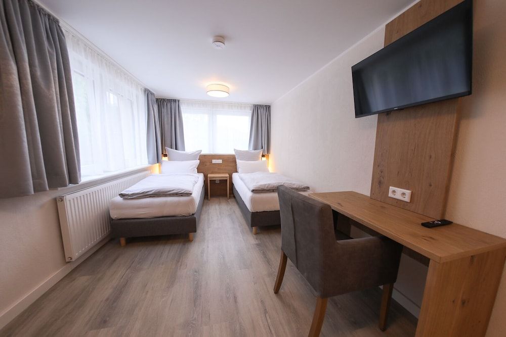Family Studio Suite