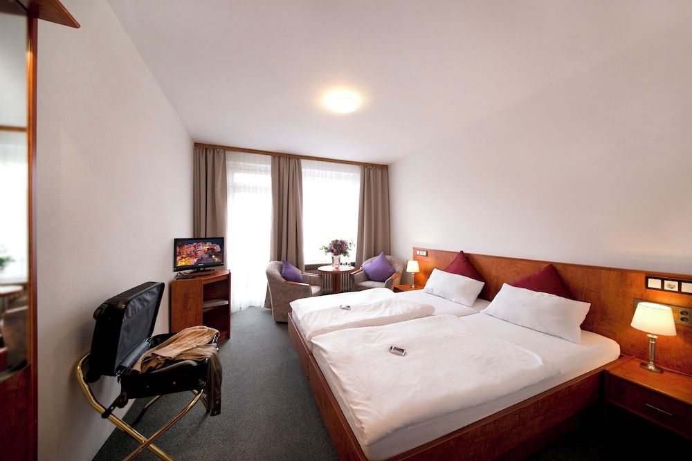 Hotel Heikenberg Economy Double Room