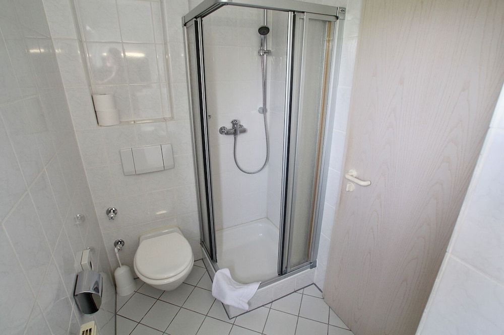 Hotel Garni Niedernhausen Single Room 8