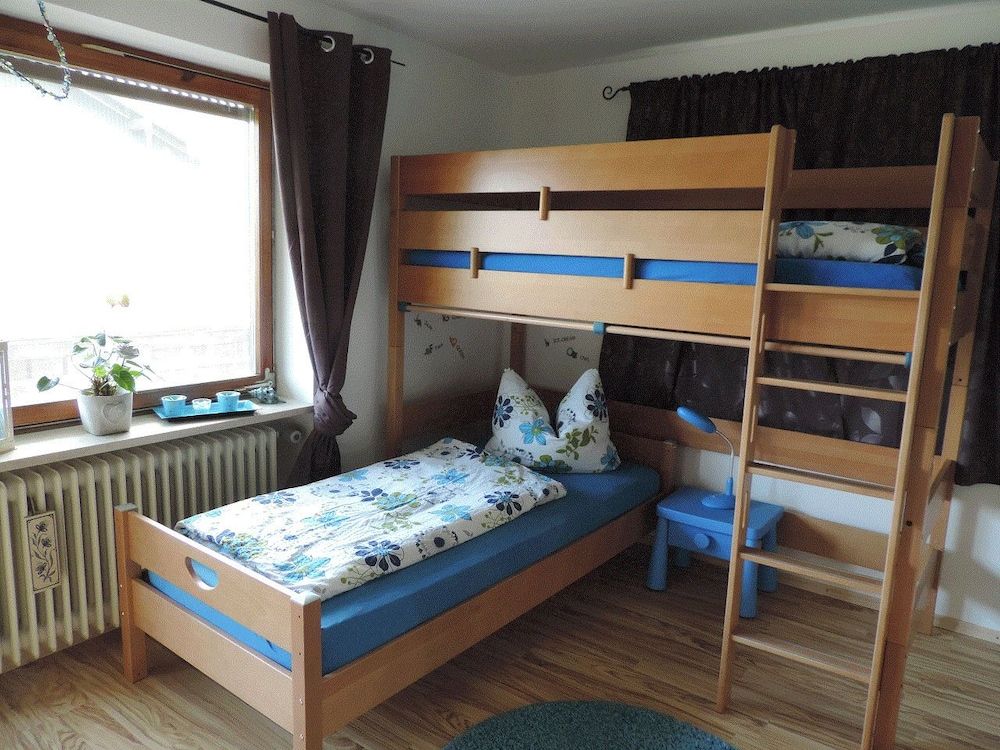 Apartment, 2 Bedrooms, Balcony (FeWo Hochries)