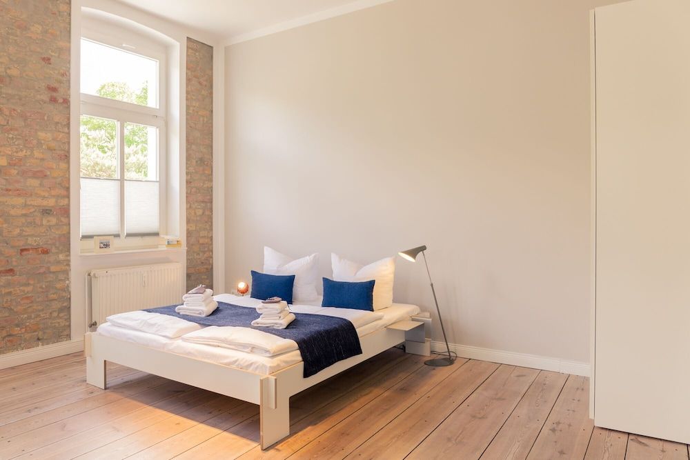 OSTKÜSTE - Villa Albatros Design Apartments Deluxe Studio, 1 Queen Bed with Sofa bed, Park View (6 OG) 7