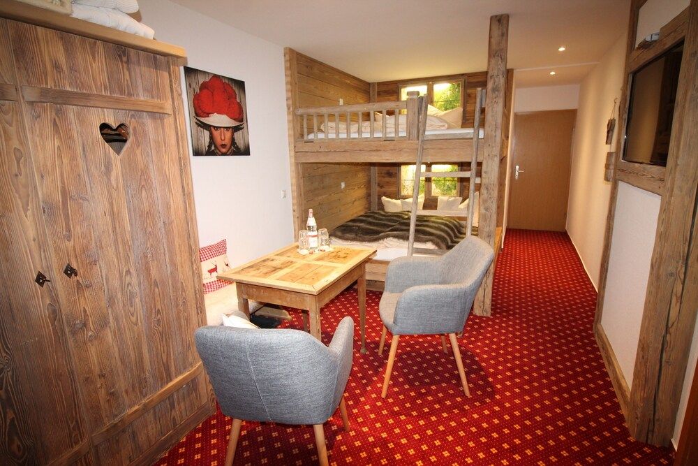 Family Quadruple Room