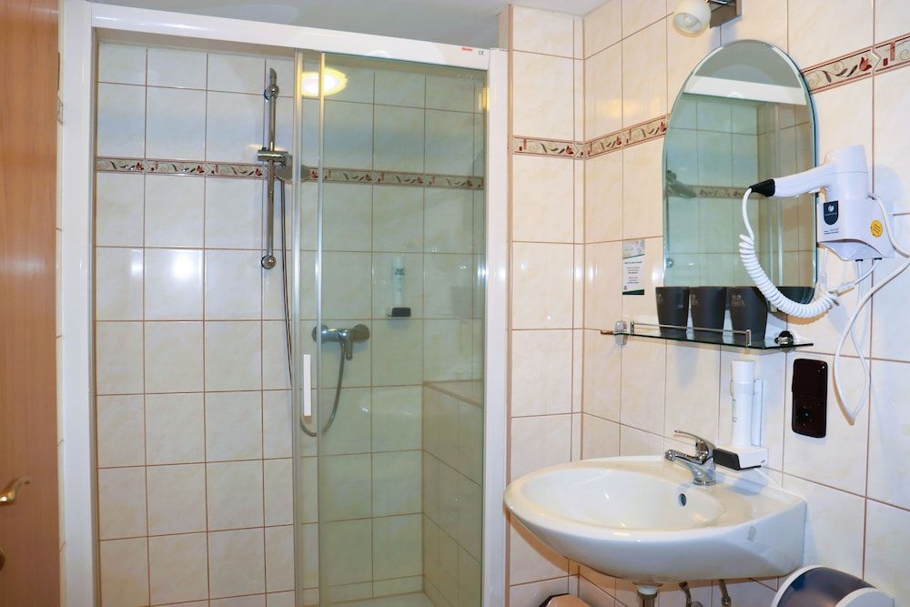 Hotel Restaurant Schwarzes Ross Single Room 3