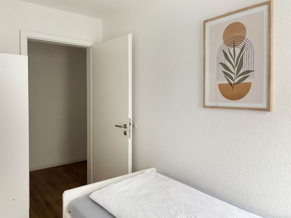 Deluxe apartment in the centre of OS Deluxe Apartment, Multiple Beds 3