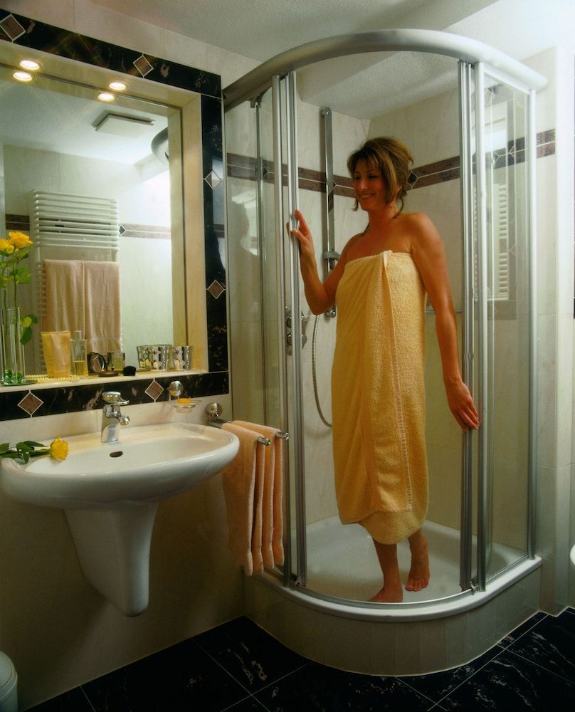 Superior Single Room