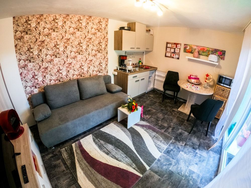 Standard Apartment (#2 - incl. cleaning fee)