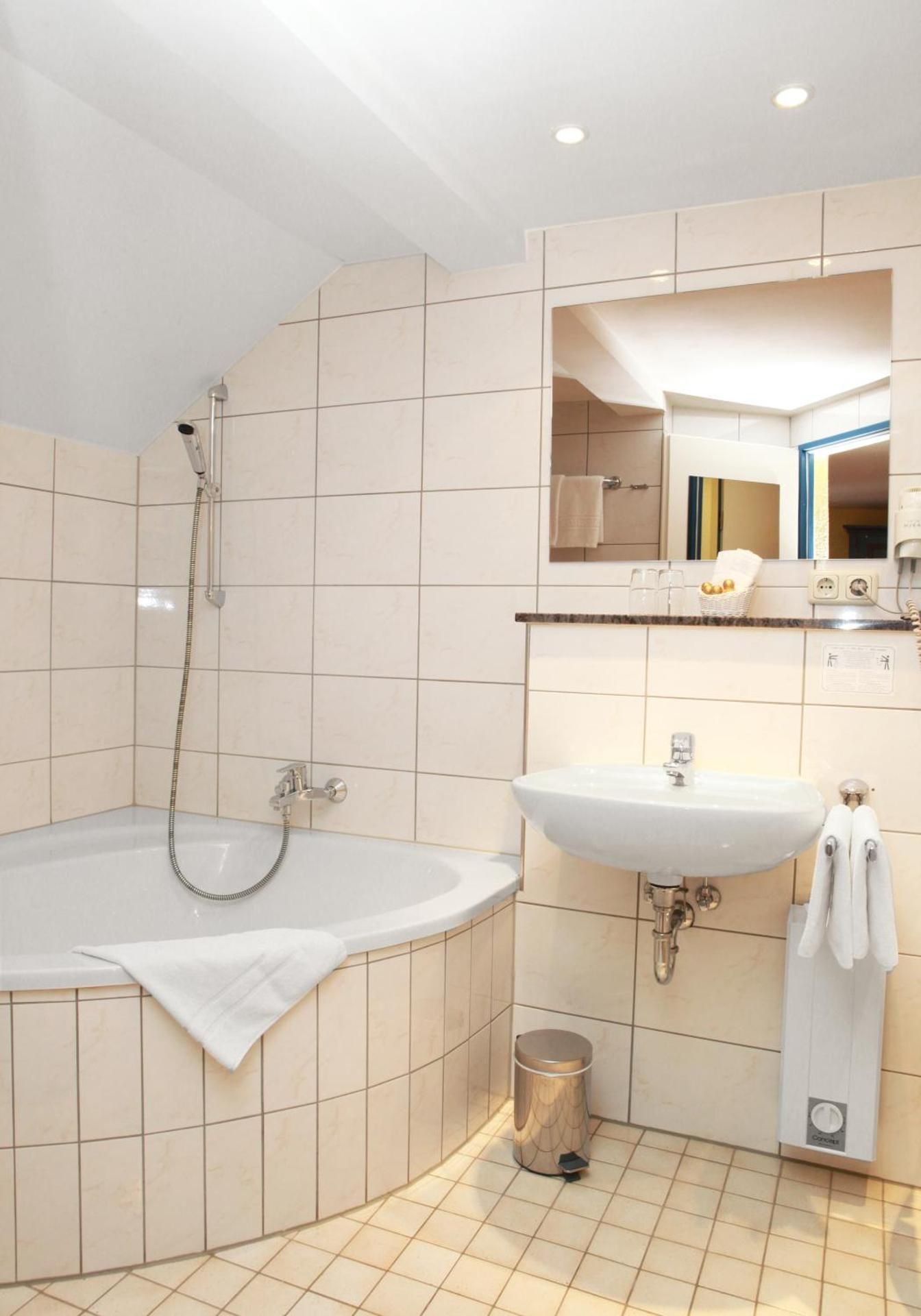 Comfort Double or Twin Room