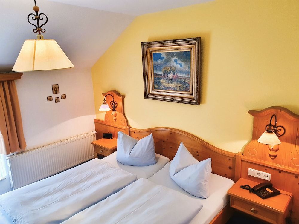 Hotel Seiffener Hof Basic Double Room 3