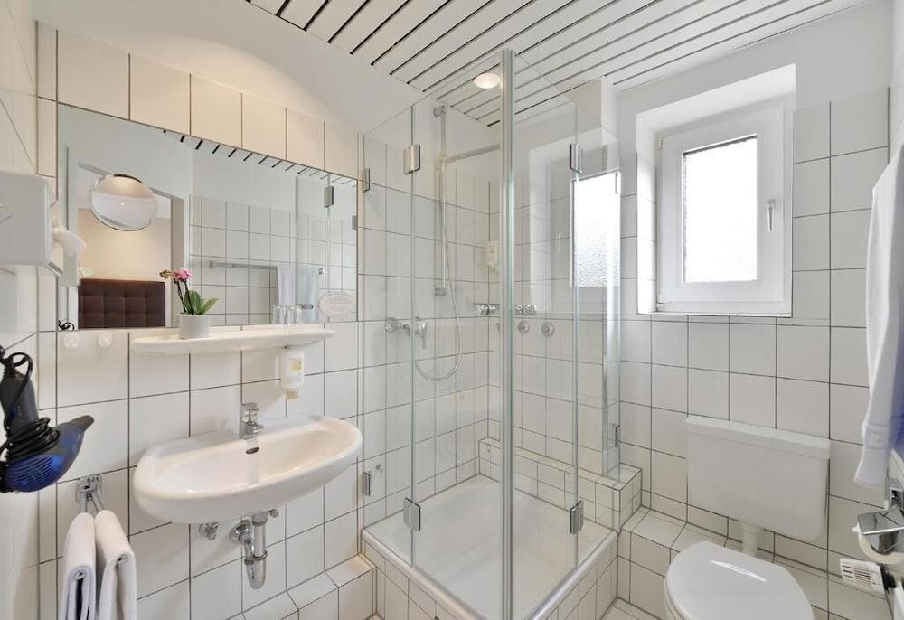 Hotel Haus Kronenthal Business Double Room 6