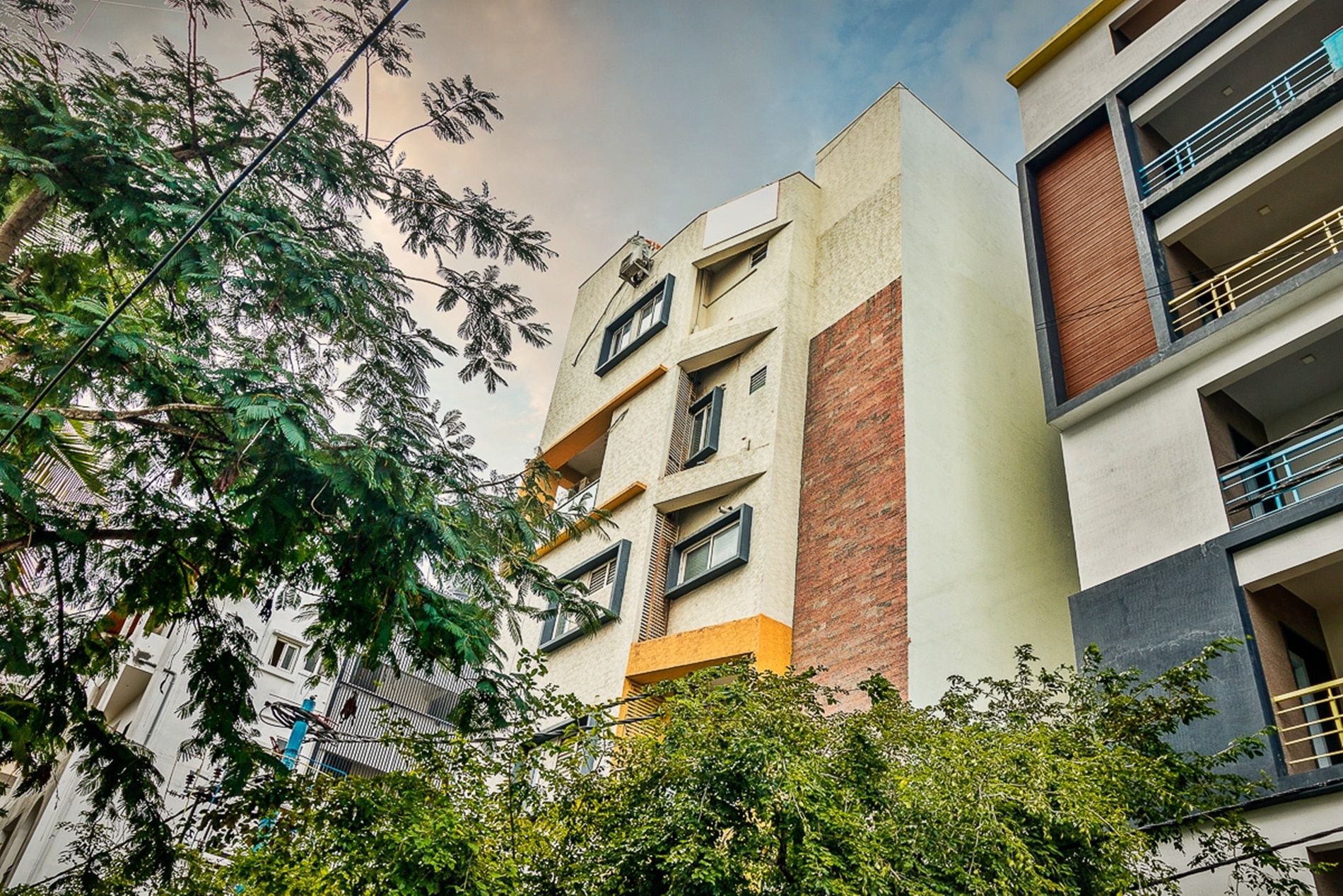 undefined Hotel Arcade Inn 6