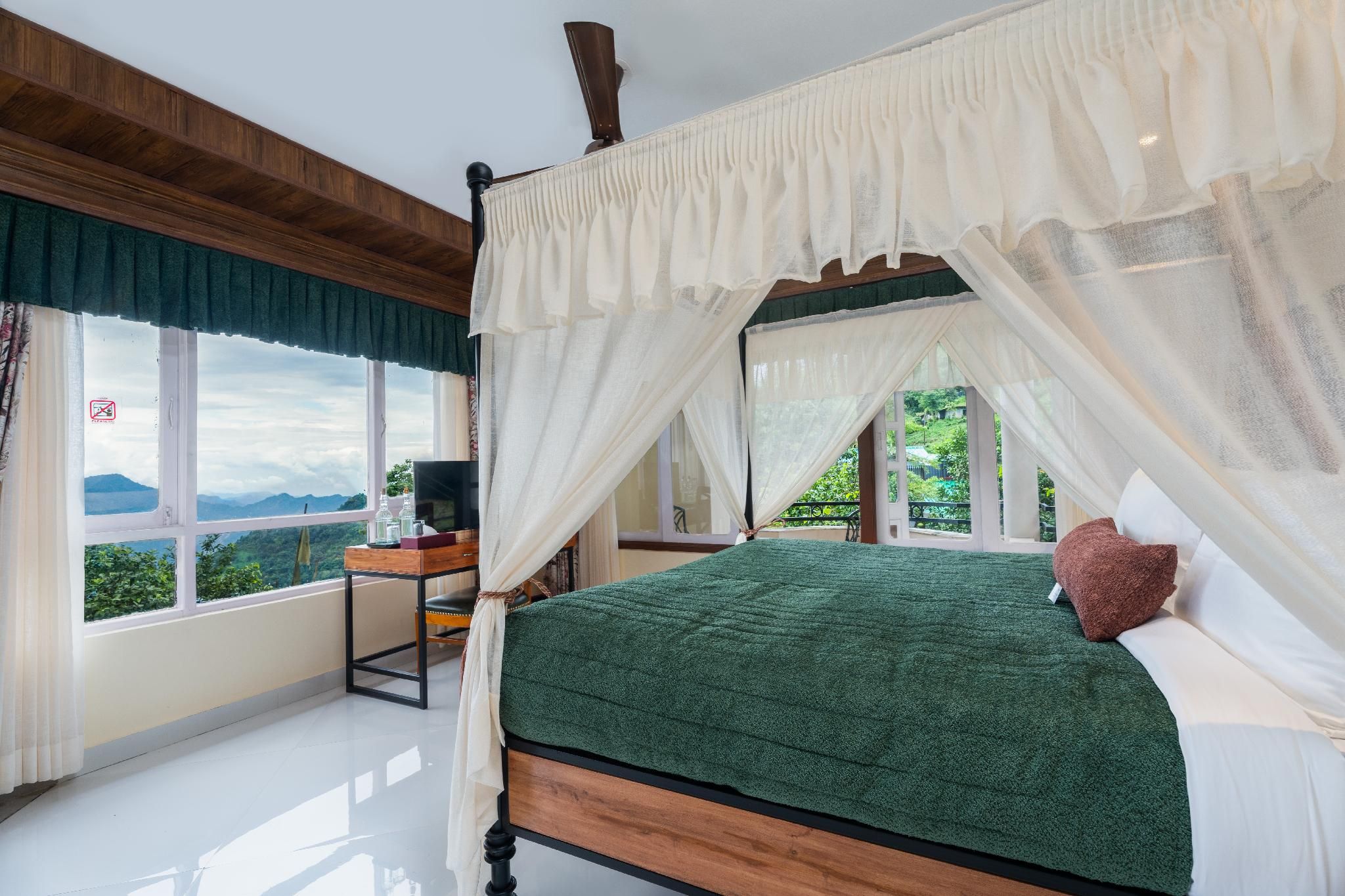 Summit Bougainvillea Tea Resort Deluxe Room  2