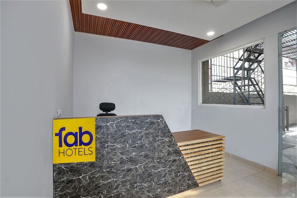 FabHotel F9 Noida Sector 116