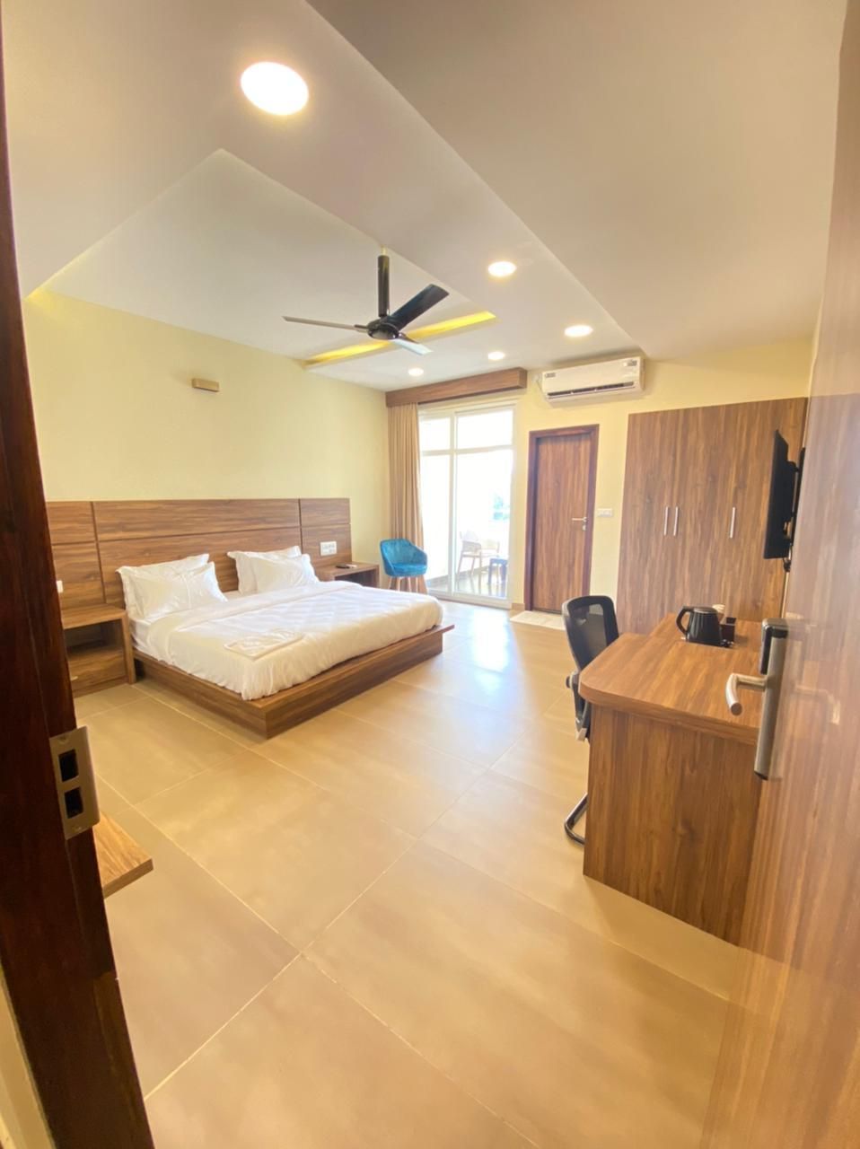Premium Room with View
