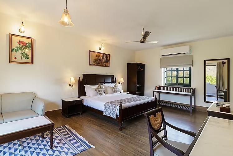 Hill View - Jacuzzi Suite With Private Terrace